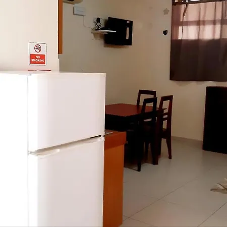 'young'seven Saint Julian's