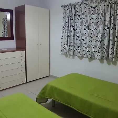 'young'seven מלון דירות Saint Julian's