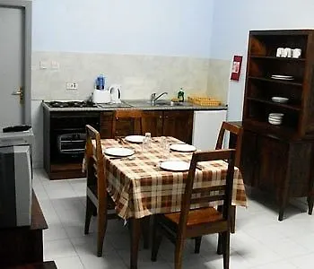 Apart-hotel 'young'seven 2*