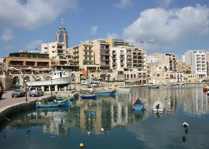 Ξενοδοχείο με διαμερίσματα 'young'seven 2*